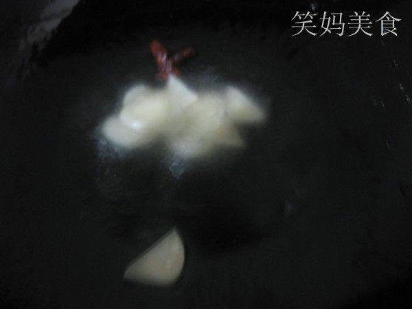 白菜炒平菇步骤4
