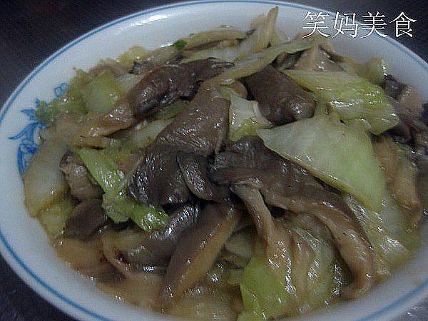 白菜炒平菇步骤9