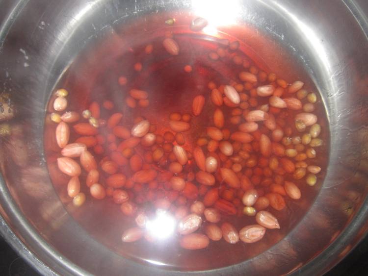 素味芹菜小炒步骤2