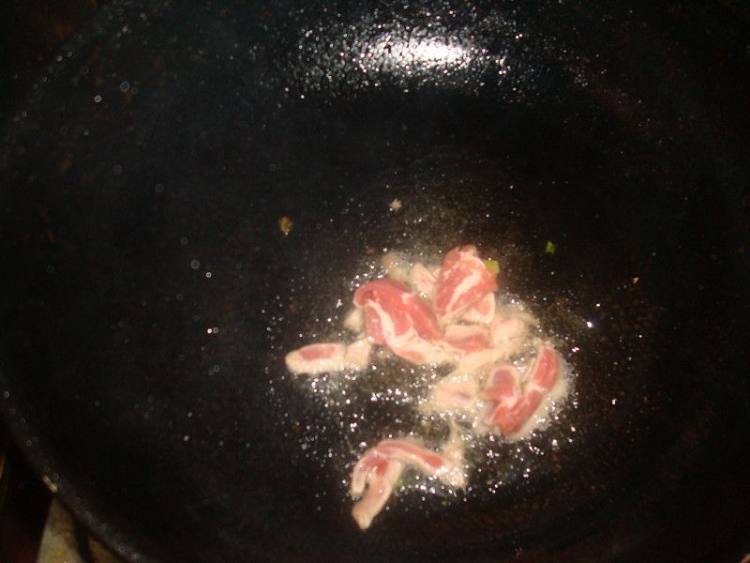 菠菜鱼丸蛋花汤步骤5