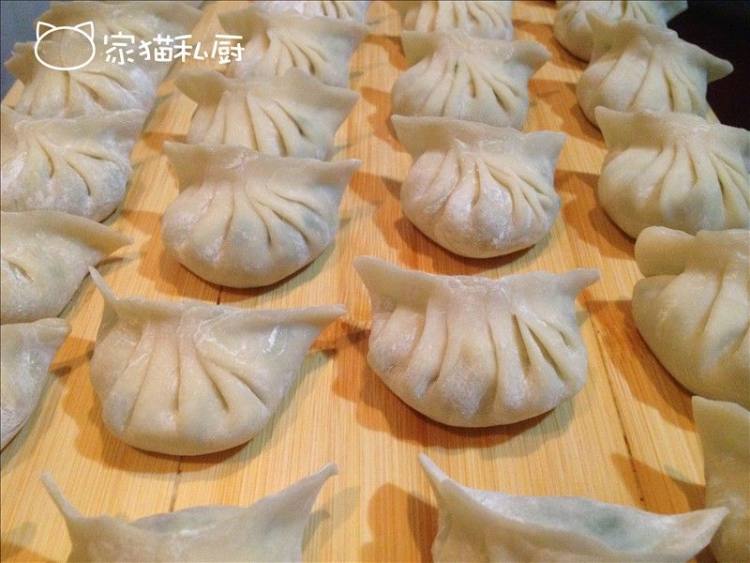 三鲜水煎饺步骤10