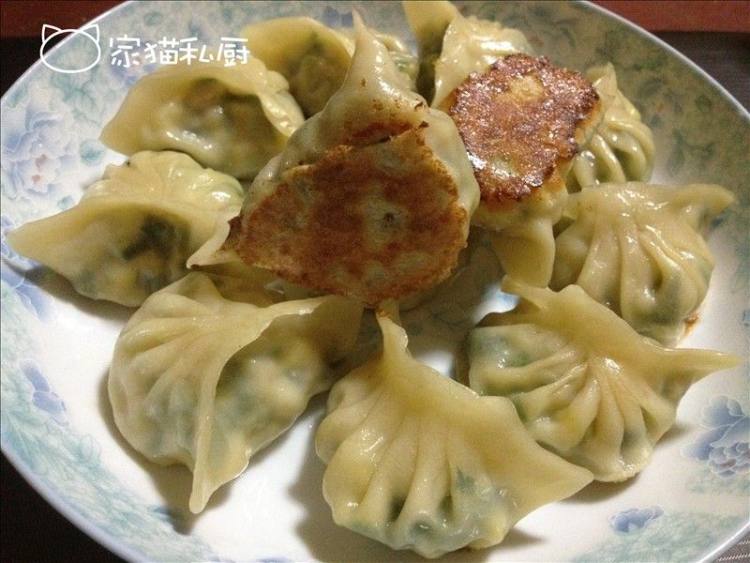 三鲜水煎饺步骤16