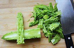 苦瓜牛肉   春季下火步骤8