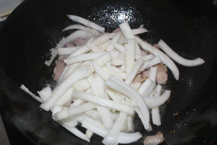 娃娃菜炖粉丝步骤3
