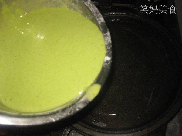 翡翠菠菜鸡蛋饼步骤5