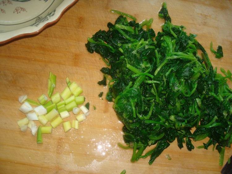 菠菜炖粉皮步骤3