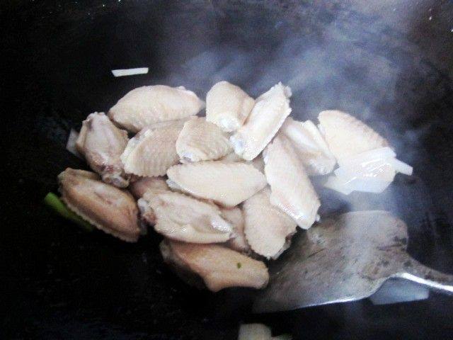 鸡翅香菇步骤4