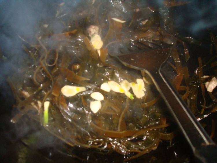 醋溜海带步骤4
