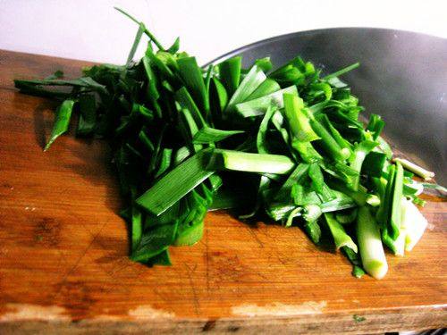 韭菜炒油豆腐步骤10