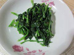 蒜酥菠菜粉步骤3
