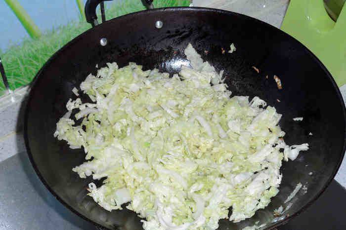 白菜豆腐粉丝煲步骤4