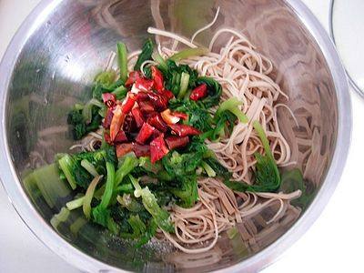 菠菜豆腐丝步骤6