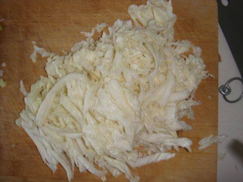白菜肉炒饼步骤5