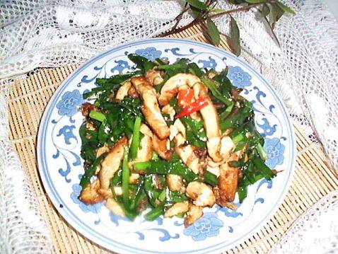 韭菜炒酱干步骤9