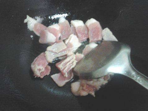 韭菜炒肉片步骤2