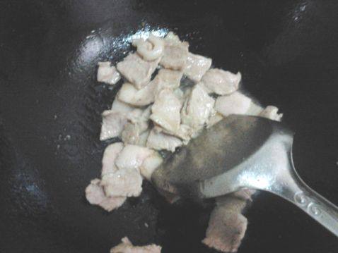 韭菜炒肉片步骤3