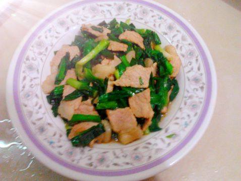 韭菜炒肉片步骤7