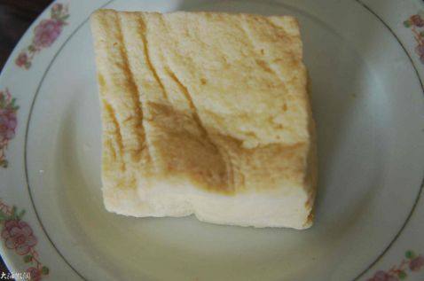 白菜顿冻豆腐步骤2