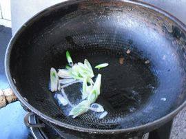 干豆腐炖白菜步骤4