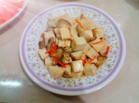 香菇炒豆腐步骤7