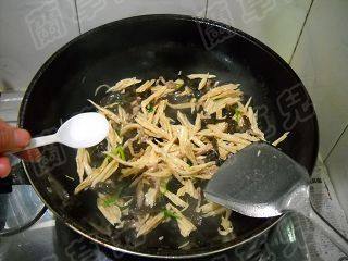 木耳腐竹肉丝步骤10