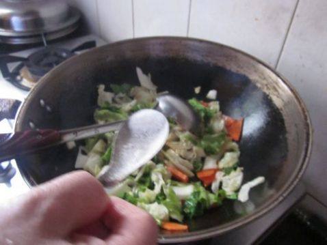 醋溜三蔬步骤7