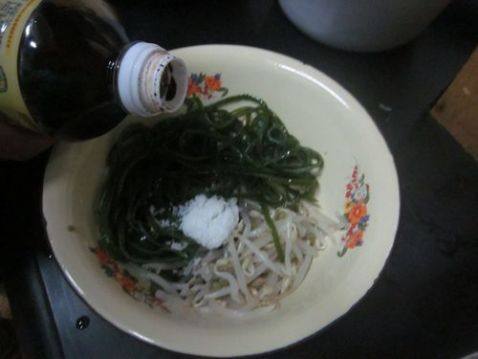 豆芽拌海带步骤3