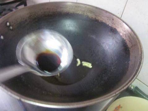 白菜丝炒豆芽步骤5