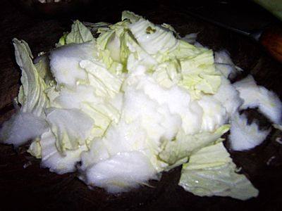 香菇醋溜白菜步骤1