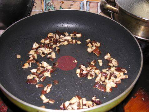香菇土豆泥步骤2