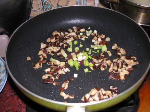 香菇土豆泥步骤3
