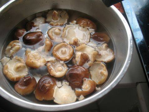 香菇排骨步骤3