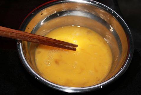 黑木耳蒸蛋步骤3