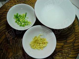 酸甜开胃苹果鸡丁步骤5