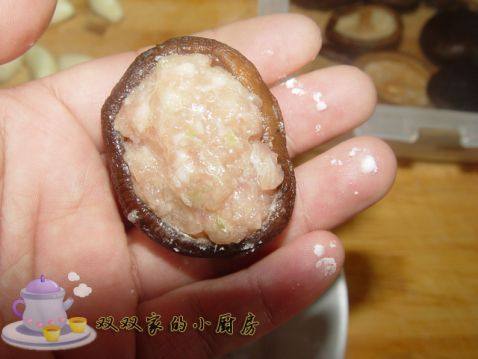 香菇酿肉扒油菜步骤5