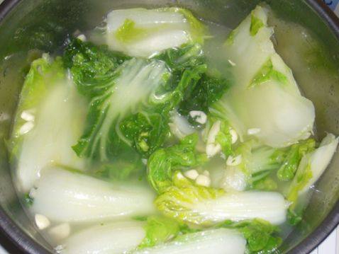 蒜香高汤白菜步骤6