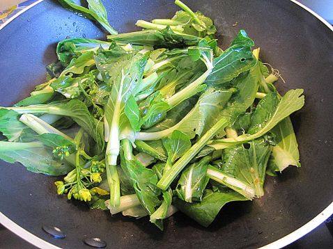 豉椒炒白菜步骤3