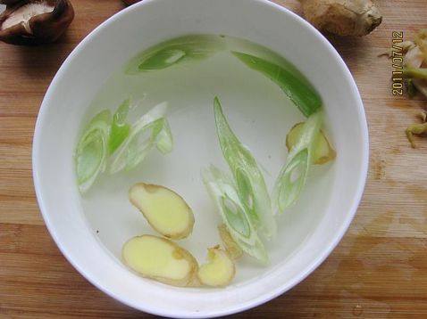 卤香菇步骤3