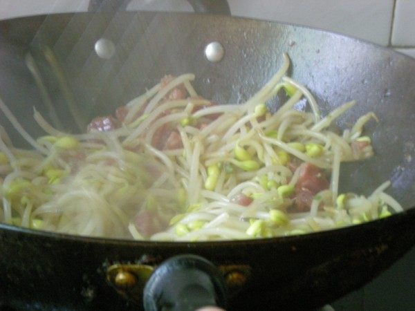 腊炒韭芽步骤5