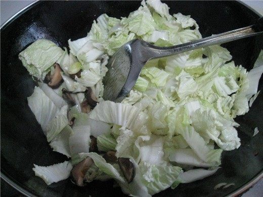 香菇白菜步骤2