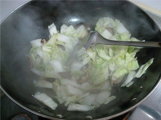 香菇白菜步骤3