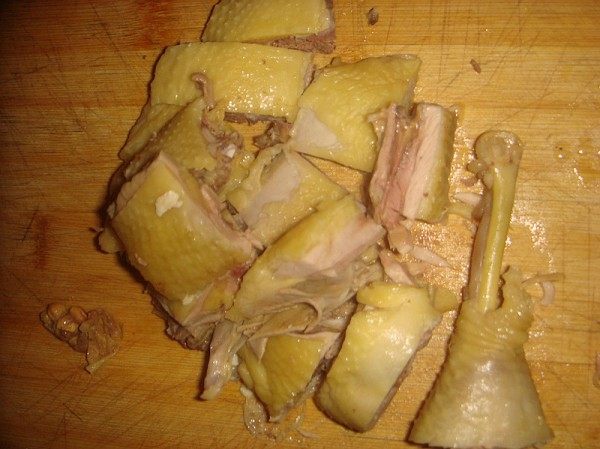 白菜炖鸡步骤1