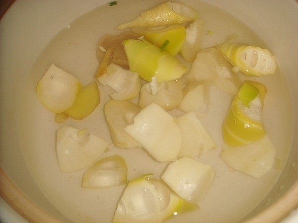 白菜炖鸡步骤4