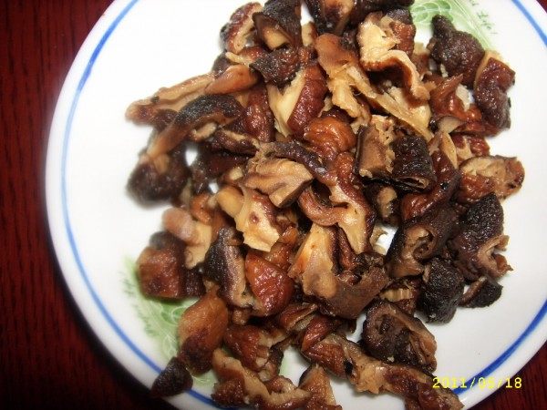 鸡丁香菇营养粥步骤2