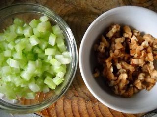 早餐之芹菜香菇粥步骤2