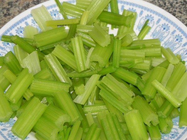 腰果西芹步骤3