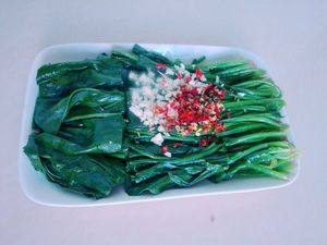 油泼菠菜步骤6