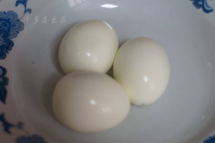 红枣桂圆煮蛋步骤3