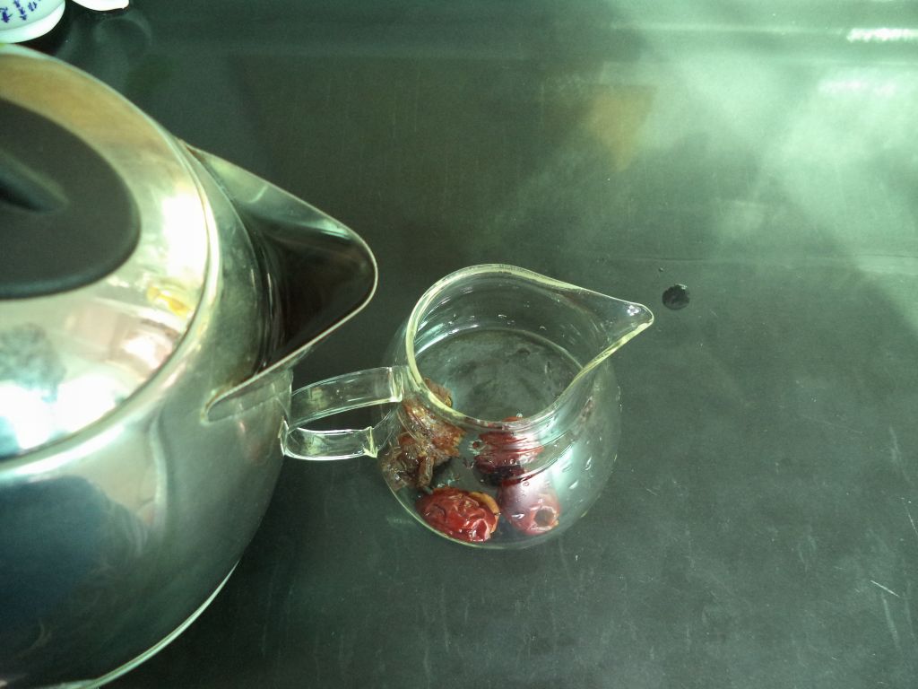 桂圆红枣养血茶步骤4