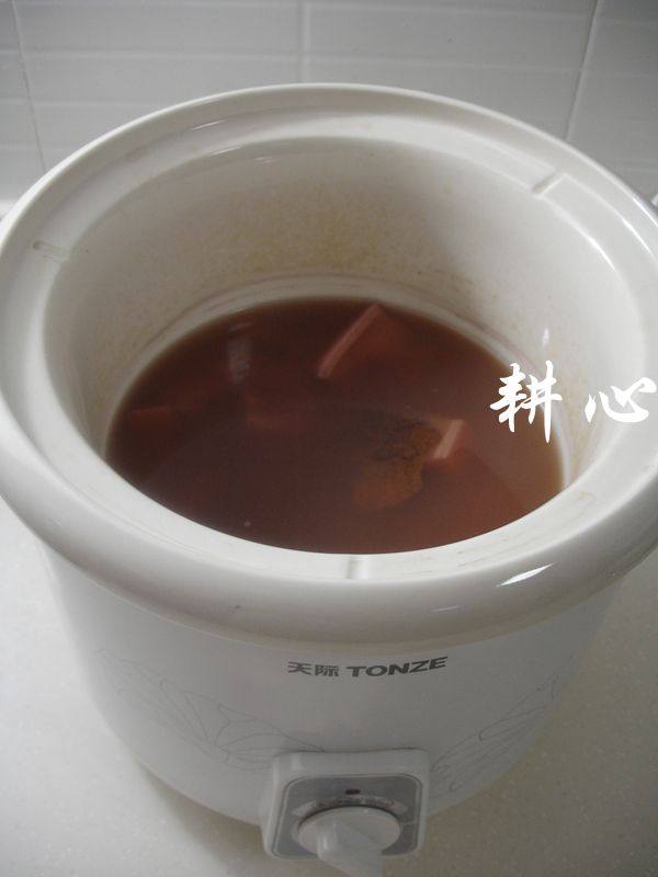 红豆莲藕汤步骤9